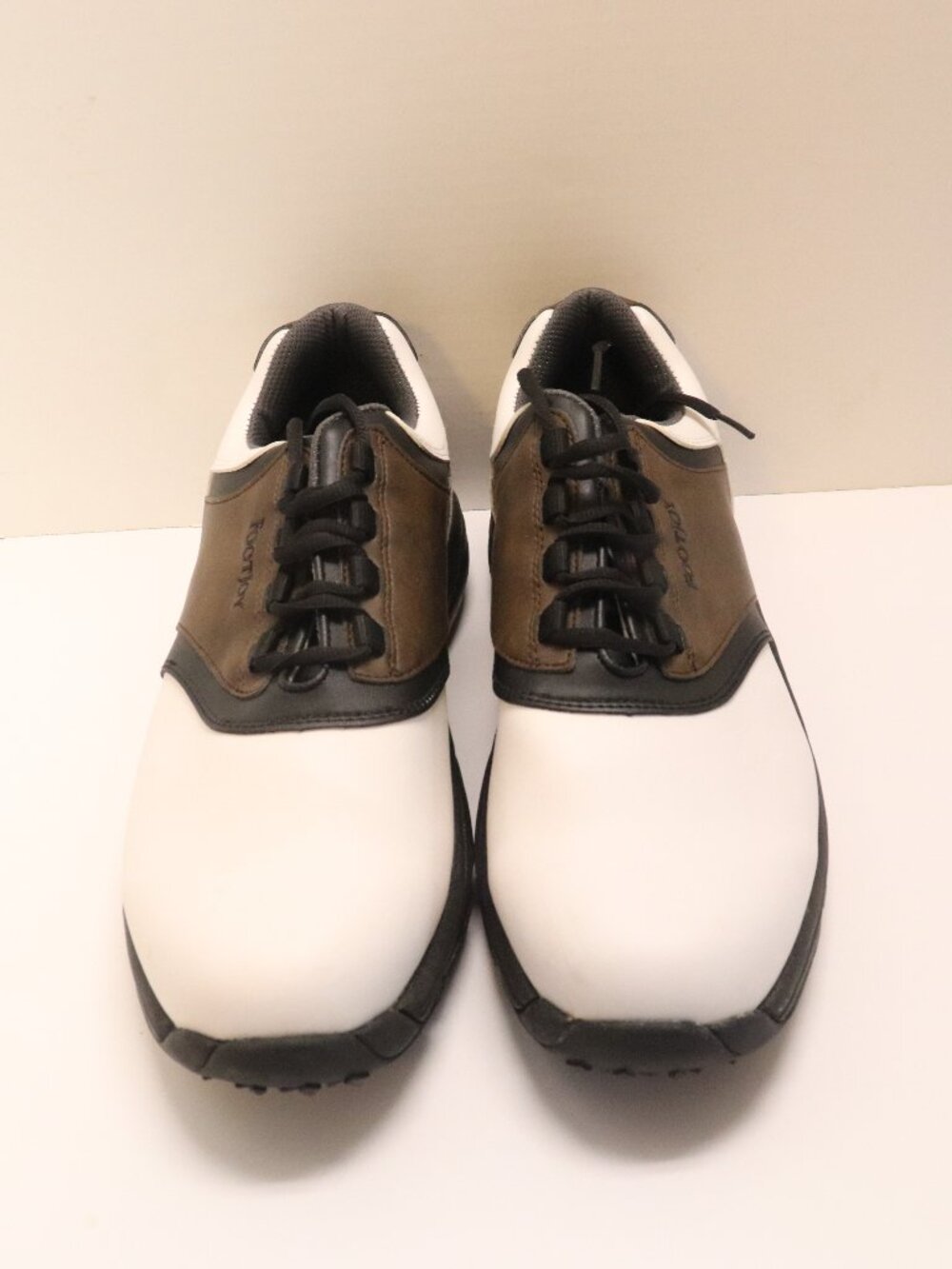FootJoy Men's Golf Shoe White/Black Size 11.5 Preowned in Box